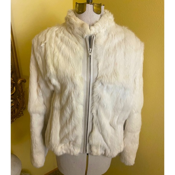 White rabbit jacket size small - Picture 1 of 6